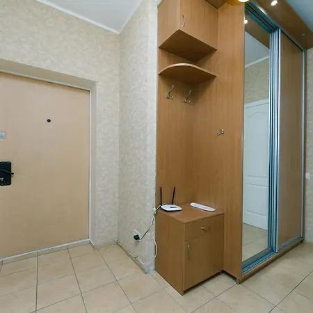 Apartment Poznyaky-bazhana Kyiv
